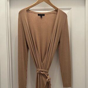 Banana Republic Wrap Dress XS Camel